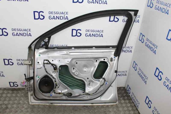 GRIS PUERTA DELANTERA DERECHA OPEL INSIGNIA BERLINA Cosmo 2011 GRIS 164517 OPEL - 1
