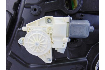 A2469065100 ELEVALUNAS DELANTERO IZQUIERDO MERCEDES-BENZ CLASE A (BM 176)