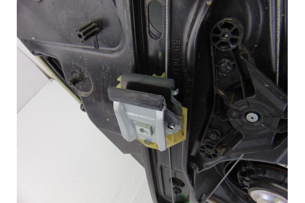 5 PIN ELEVALUNAS TRASERO DERECHO MERCEDES-BENZ CLASE A (BM 176)