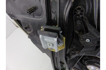 5 PIN ELEVALUNAS TRASERO DERECHO MERCEDES-BENZ CLASE A (BM 176)