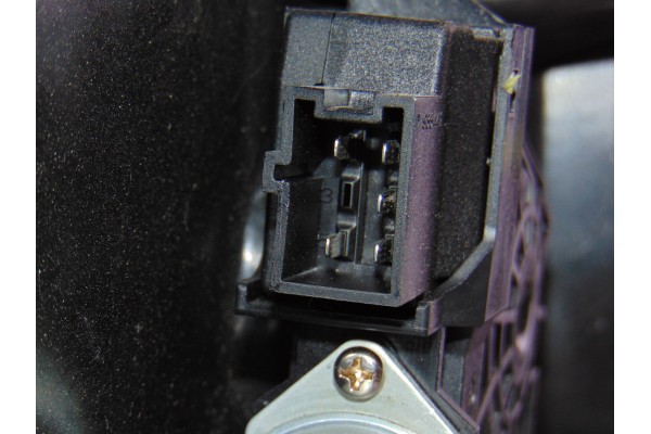 5 PIN ELEVALUNAS TRASERO IZQUIERDO MERCEDES-BENZ CLASE A (BM 176)