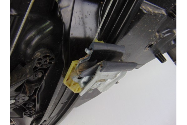 5 PIN ELEVALUNAS TRASERO IZQUIERDO MERCEDES-BENZ CLASE A (BM 176)