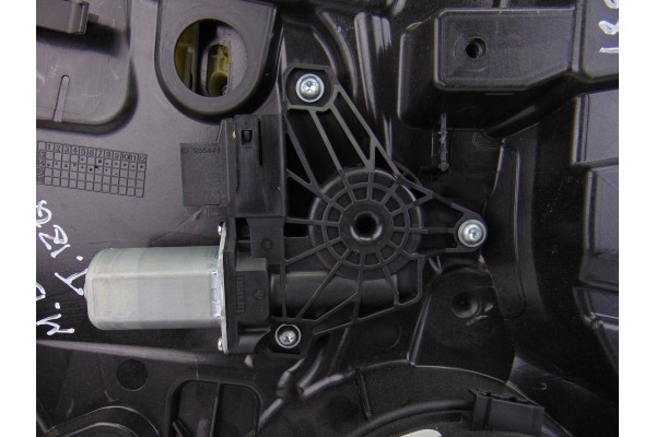 5 PIN ELEVALUNAS TRASERO IZQUIERDO MERCEDES-BENZ CLASE A (BM 176)