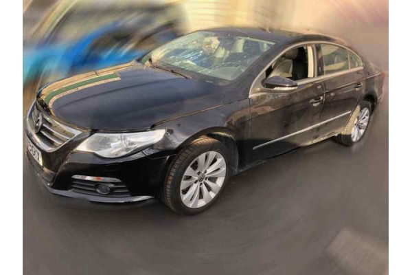 VOLKSWAGEN PASSAT CC (357) Básico