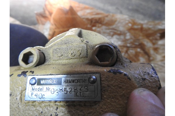 Bomba Hidráulica Warynski Star 660 para Grúa ZSH-6 R-061 Ł-34