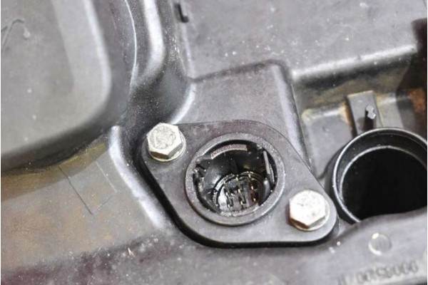 Motor de gasolina posterior 75163280AAB BMW E46 2.0i 143 CV 01-06 Comp