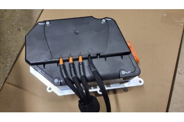 INVERTER RENAULT ZOE KANGOO FLUENCE ELECTRIC 296G96652R NEW ORYG Car type cargo vans passenger cars