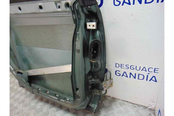 VERDE BOTELLA PUERTA TRASERA IZQUIERDA AUDI A6 AVANT (4B5) 2.7 T Quattro 2001 VERDE BOTELLA 171677 AUDI - 1