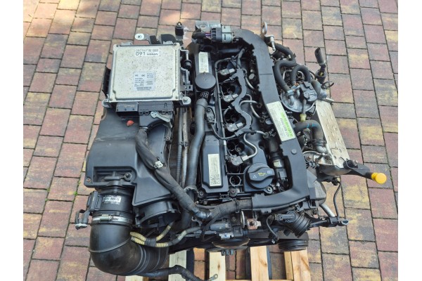 COMPLETE ENGINE INFINITI Q50 2 2D 651970