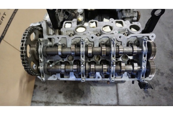 STRONG POST CRC CRCA CRCD 3 0 TDI TOUAREG Q7 CAYENNE Catalog number of the original SILNIK SUPEK SILNIKA CRC CRCA CRCD VOLKSWAGE