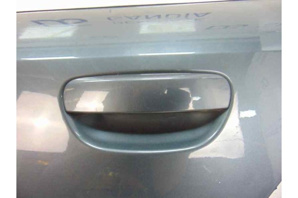GRIS CENIZA PUERTA TRASERA IZQUIERDA AUDI A4 AVANT (8E)