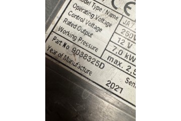 LAND ROVER DISCOVERY V WEBASTO PARKING HEATER 9038325D Quality of parts according to GVO O original with manufacturer s logo OE