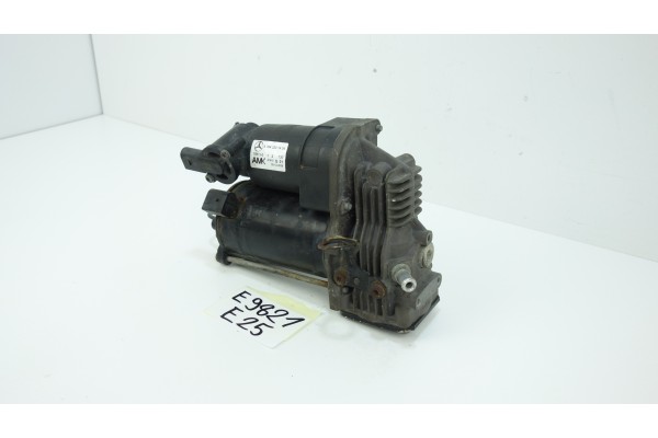 MERCEDES ML GL W164 X164 SUSPENSION COMPRESSOR A1643201404 Catalog number of the part MERCEDES ML GL W164 X164 KOMPRESOR ZAWIESZ