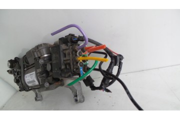 COMPRESSOR SUSPENSION PUMP CAYENNE TOUAREG 7P0698007D DRIVER Catalog number of the original 7P0698007D