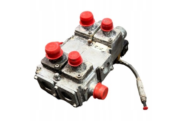 70331171 VOLVO Water Heater Coolant Valve Car type buses