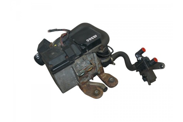 Auxiliary heater pakring webasto BMW 7 E65 E66 2001 2009 Catalog number of the part 6928747
