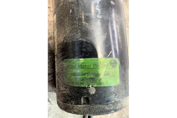 1302710A VOLVO Coolant circulating pump