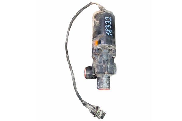 1302710A VOLVO Coolant circulating pump Product weight with unit packaging 2 3 kg