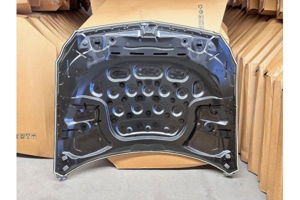 Mask Mercedes CLS C218 11 18 Aluminum New Packaging status original
