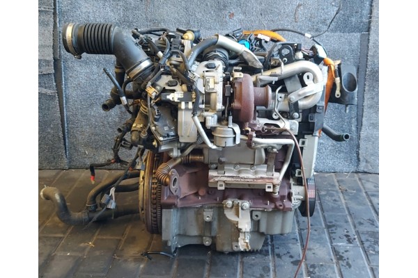 SILNIK KOMPLETNY 1 5 DCI RENAULT K9K G656