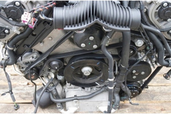 Silnik PORSCHE motor engine montaz