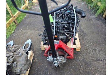 Volkswagen CAY 1 6 diesel silnik kompletny z penym osprzetem montazu Video Catalog number of the part CAY