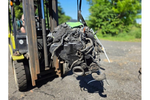 Volkswagen CBA 2 0 diesel silnik kompletny z penym osprzetemmontazu Video