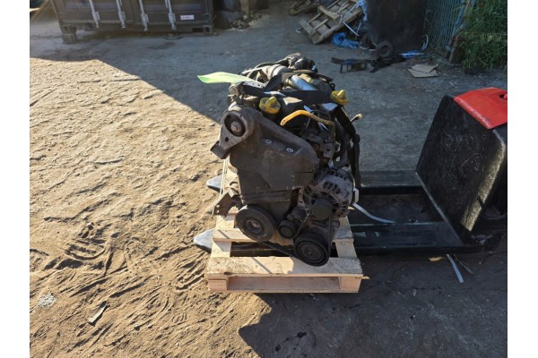 Renault K4MR858 1 6 benzyna silnik kompletny z penym osprzetemmontazuVideo Part manufacturer Renault OE