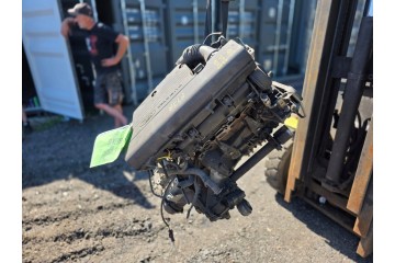 Ford FYJB 1 6 benzyna silnik kompletny z penym osprzetem do montazu Video Catalog number of the part FYJB