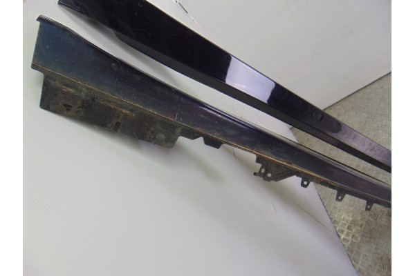 AZUL ESTRIBOS LATERALES BMW SERIE 4 GRAN COUPE (F36)