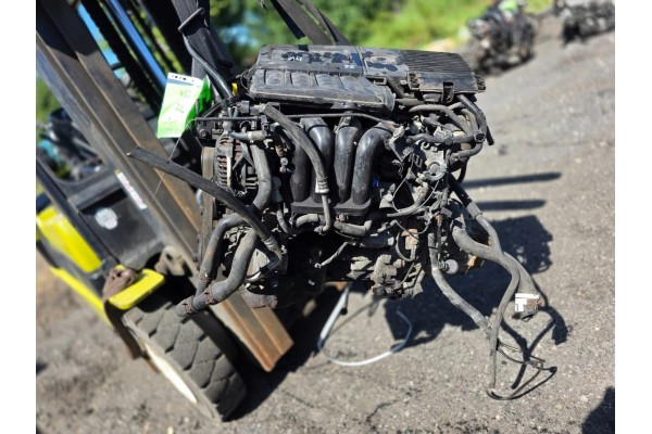 Mazda Z6 1 6 benzyna silnik kompletny z penym osprzetem do montazu Video Catalog number of the part Z6