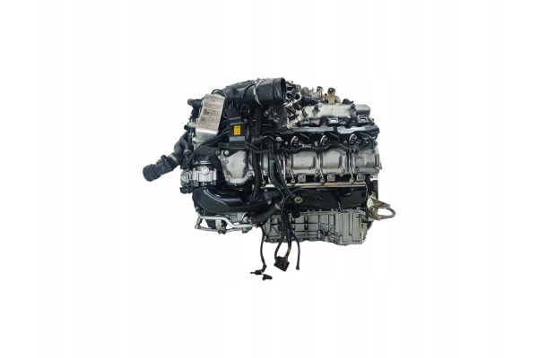 COMPLETE MOTOR BMW E70 F10 550i 4 4 N63B44A Car type passenger cars
