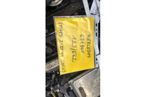 Motor completo diésel Mercedes 651900 2.2 con accesorios completos li