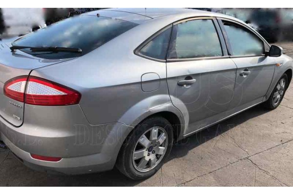 FORD MONDEO BERLINA (CA2) Ghia X