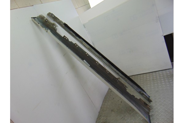 BLANCO  ESTRIBOS LATERALES BMW SERIE 3 BERLINA (F30N) 320d BLANCO 195592 BMW - 3