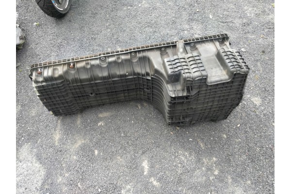MERCEDES ACTROS MP4 MISKA OLEJOWA A4710109013 4710109013 Car type trucks