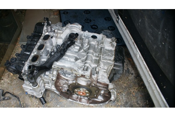 KOMPLETNY SILNIK 1 2 VTI HM01 PEUGEOT CITROEN