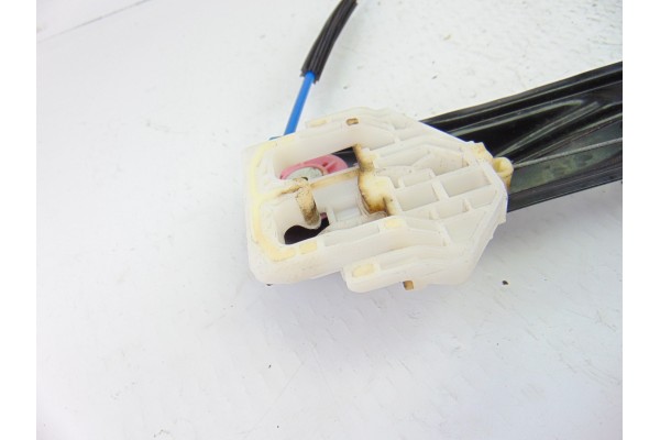 5 PIN ELEVALUNAS DELANTERO DERECHO BMW SERIE 3 TOURING (F31) 318d 2014 5 PIN 198207 BMW - 4