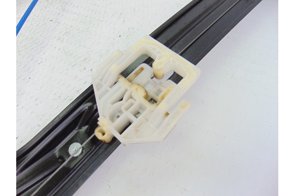 5 PIN ELEVALUNAS DELANTERO IZQUIERDO BMW SERIE 3 TOURING (F31) 318d 2014 5 PIN 198208 BMW - 3