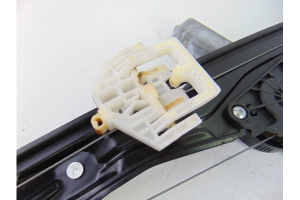 5 PIN ELEVALUNAS DELANTERO IZQUIERDO BMW SERIE 3 TOURING (F31) 318d 2014 5 PIN 198208 BMW - 4