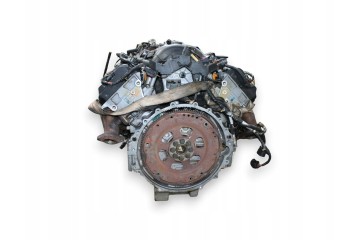PETROL ENGINE COMPLETE LAND ROVER DISCOVERY III 4 4 V8 AJV8 Car type passenger cars