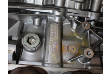 PETROL ENGINE COMPLETE LAND ROVER DISCOVERY III 4 4 V8 AJV8 Quality of parts according to GVO O original with manufacturer s log