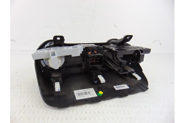 97250-H8020 MANDO CLIMATIZADOR KIA RIO (YB) Business 2017 97250-H8020 198302 KIA - 5