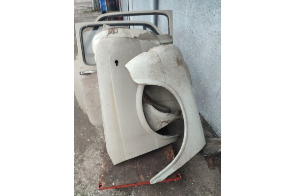 Motor Usado para SEAT 850 y FIAT 850, Puertas y Guardabarros