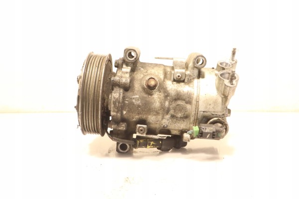 Air conditioning compressor VALEO VAL813179