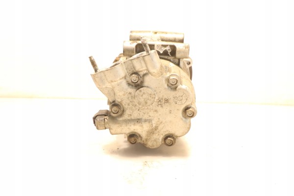 Air conditioning compressor VALEO VAL813179 Quality of parts according to GVO Q original with factory logo OEM OES