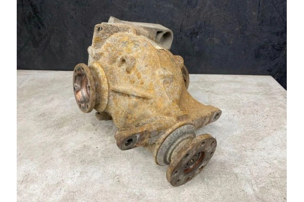Rear reducer BMW 3 E90 7524325 2 0L gasoline 110kW 2009