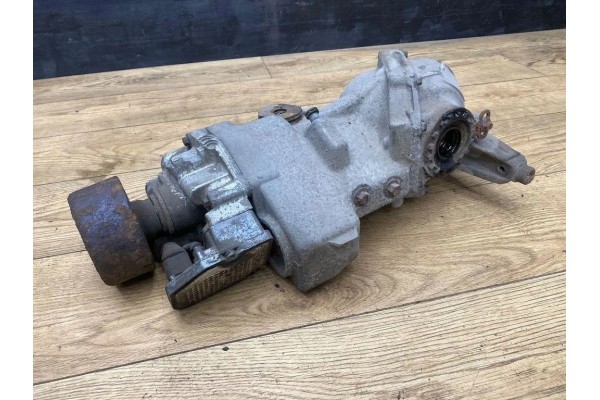 Rear reducer VOLVO XC90 I 1023863 2 4L diesel 120kW 2005
