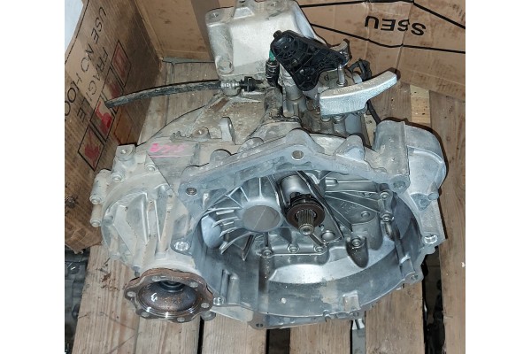 SKRZYNIA BIEGOW KOMPLETNA VW SEAT FM6 AJ020