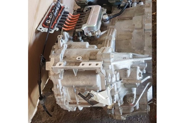 SKRZYNIA KOMPLETNA TOYOTA CHR PF01 Catalog number of the part PF01